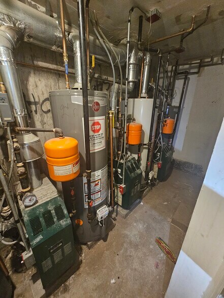 More Photos Of 2305-2307 Crotona Ave, Bronx Multifamily For Sale