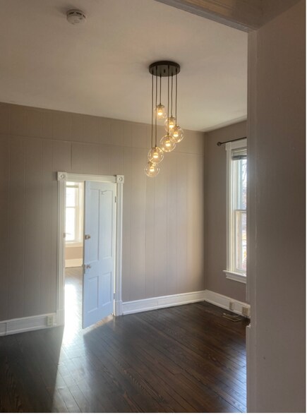 More Photos Of 228 E Washington St, Hagerstown Office Residential For Sale
