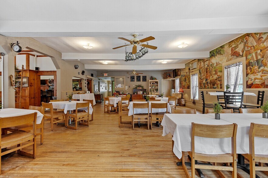 More Photos Of 61-63 Glenallen St, Winchendon Restaurant For Sale