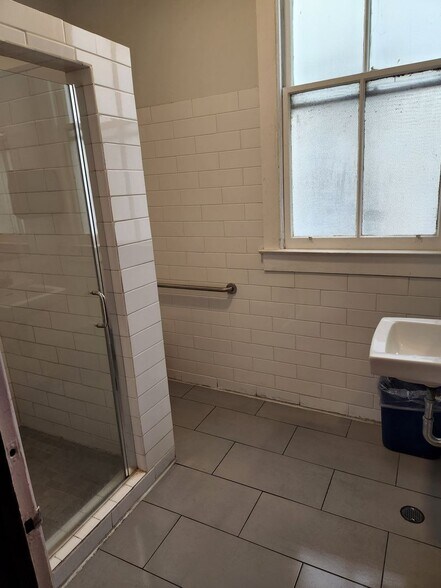 More Photos Of 124-132 Waverly Pl, San Francisco Apartments For Sale