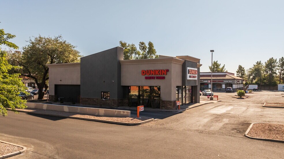 More Photos Of 2105 S Alma School Rd, Mesa Freestanding For Sale