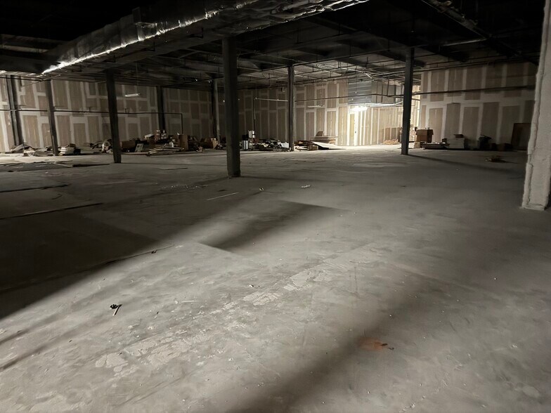 More Photos Of 1305-1401 W Esplanade Ave, Kenner Unknown For Lease