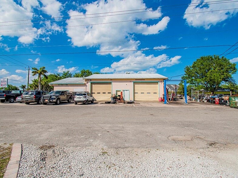 More Photos Of 5720 US Highway 1, Vero Beach Auto Repair For Sale