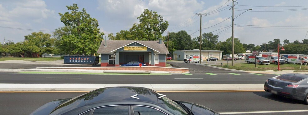 More Photos Of 9001 Baltimore Ave, College Park Auto Repair For Sale