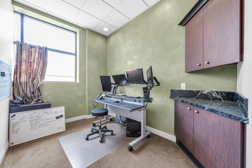 More Photos Of 1345 S Main St, Salt Lake City Freestanding For Lease