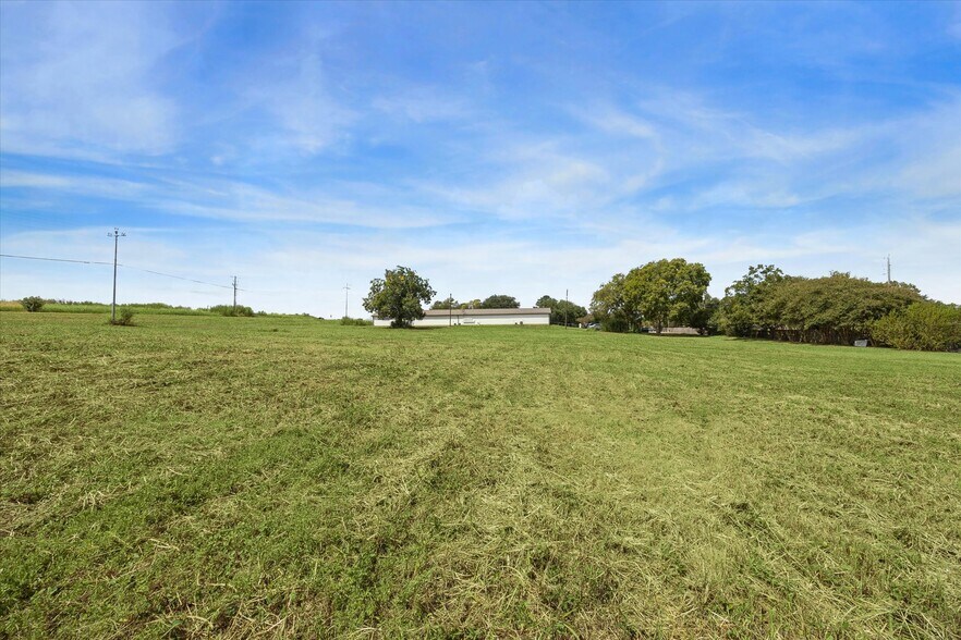 More Photos Of South Market St and Cantey st, Brenham Land For Sale