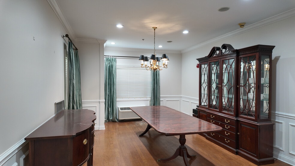 More Photos Of 5690 State Bridge Rd, Johns Creek Assisted Living For Sale
