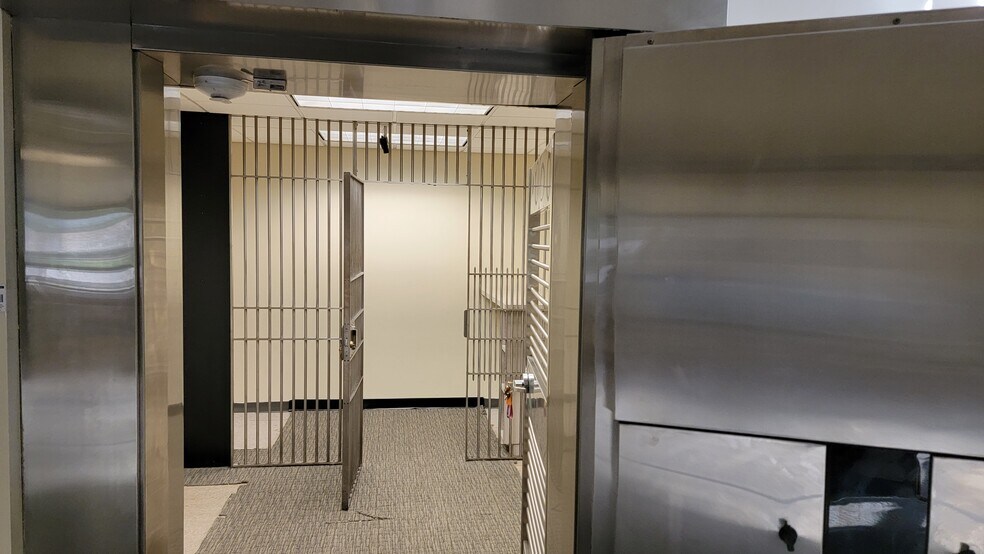 More Photos Of 5020 Route 9W, Newburgh Storefront Retail Office For Lease