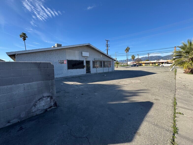 More Photos Of 1655-1657 W Base Line St, San Bernardino Freestanding For Lease