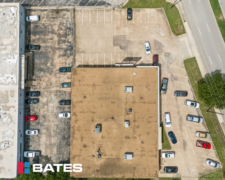 More Photos Of 1505 Wycliff Ave, Dallas Showroom For Lease