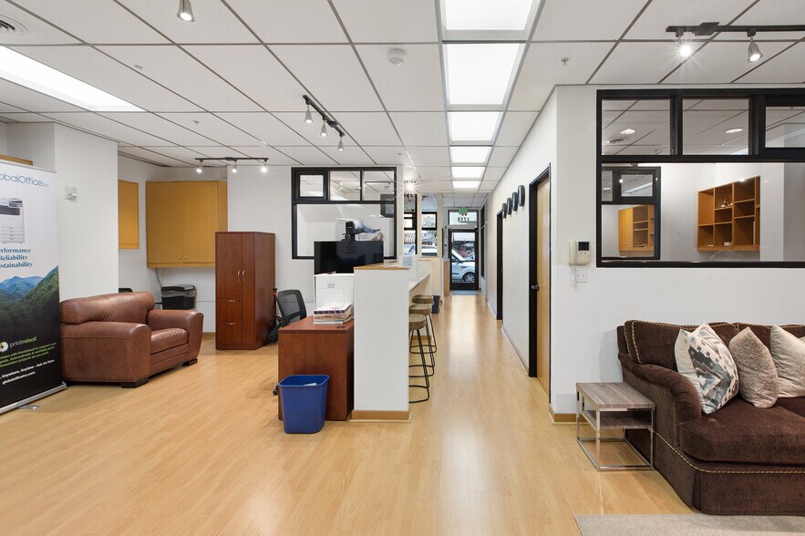 More Photos Of 1715 Polk St, San Francisco Apartments For Sale