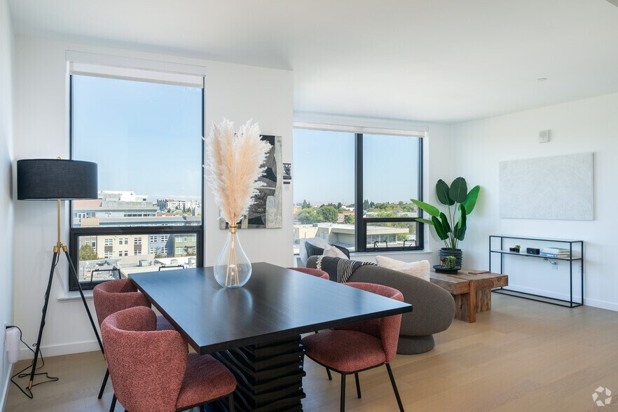 More Photos Of 1380 N California Blvd, Walnut Creek Apartments For Lease