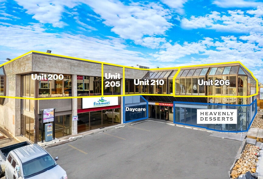 More Photos Of 601 17th Ave SW, Calgary Restaurant For Lease