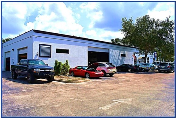 More Photos Of 25090 Bernwood Dr, Bonita Springs Showroom For Sale