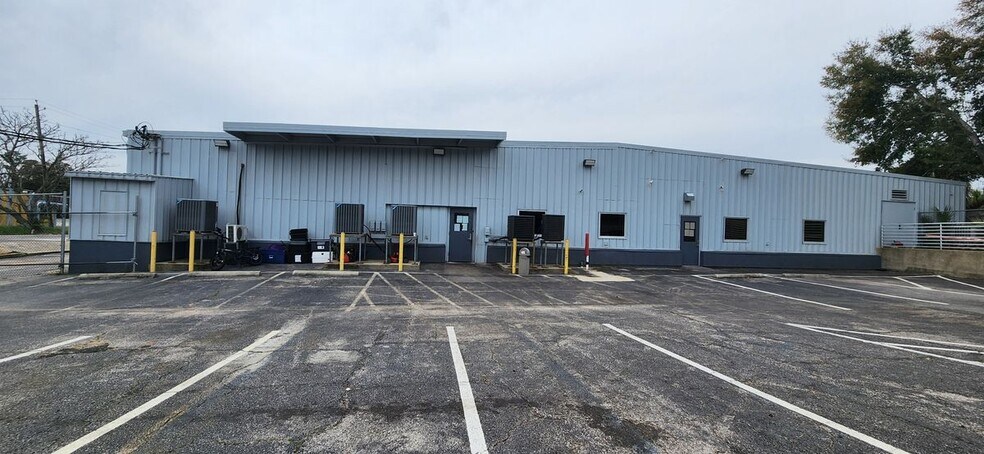 More Photos Of 2200 N Palafox St, Pensacola Medical For Sale