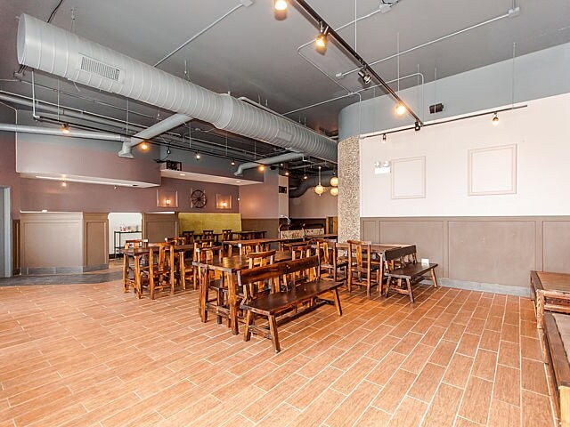 More Photos Of 4651 N Greenview Ave, Chicago Apartments For Lease