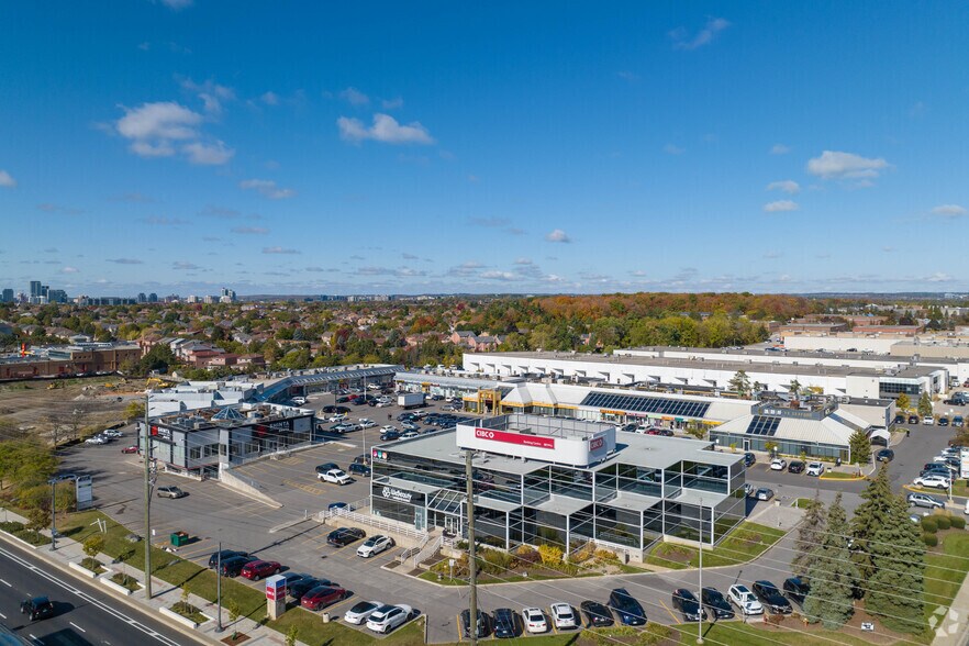 More Photos Of 270-300 W Beaver Creek Rd, Richmond Hill Unknown For Lease