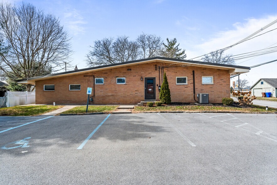 More Photos Of 145 High St, New Wilmington Office For Sale