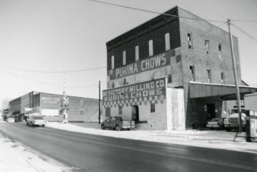 More Photos Of 203 S Main St, Mount Victory Manufacturing For Sale