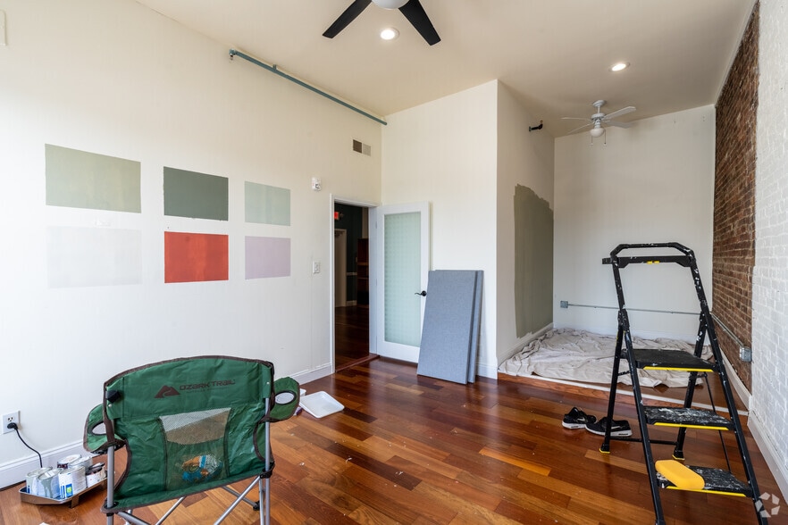 More Photos Of 14-16 Broad St, Red Bank Loft Creative Space For Lease