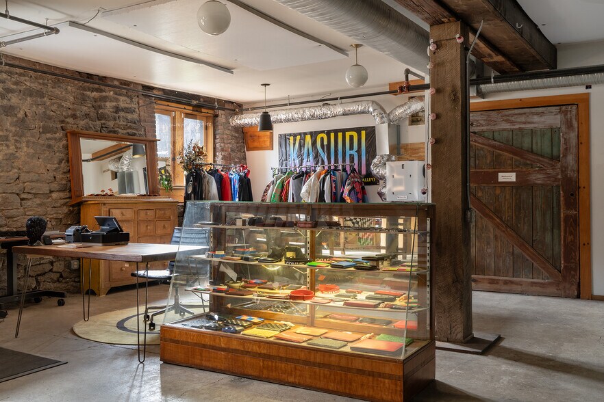 More Photos Of 359 Columbia St, Hudson General Retail For Sale