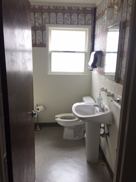More Photos Of 119 Park Blvd, Millbrae Office Residential For Sale