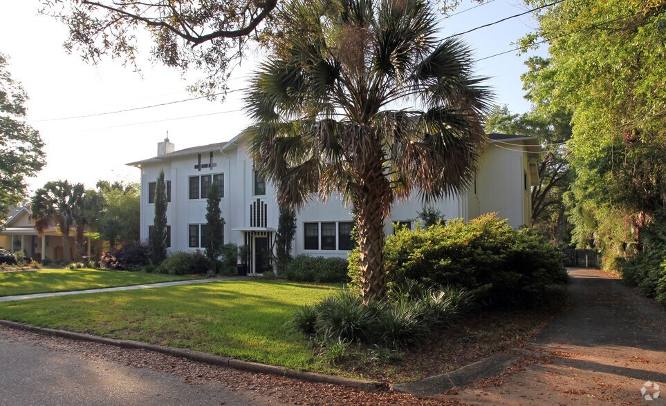 More Photos Of 1515 Lakeview Ave, Pensacola Apartments For Sale