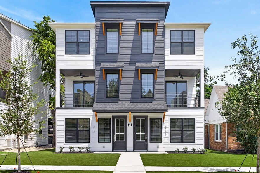 More Photos Of 3133 Cockrell Ave, Fort Worth Apartments For Sale