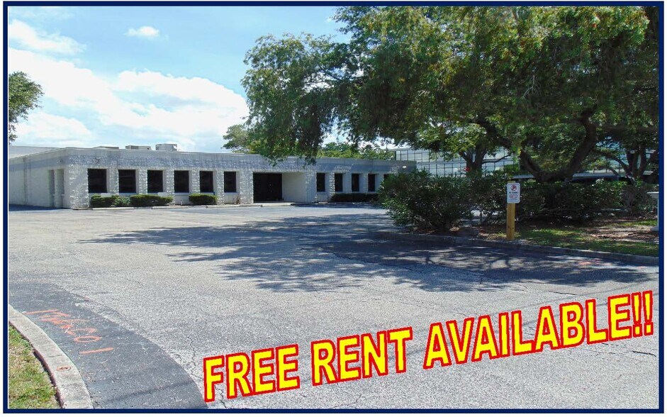 More Photos Of 4913 W Laurel St, Tampa Light Distribution For Sale