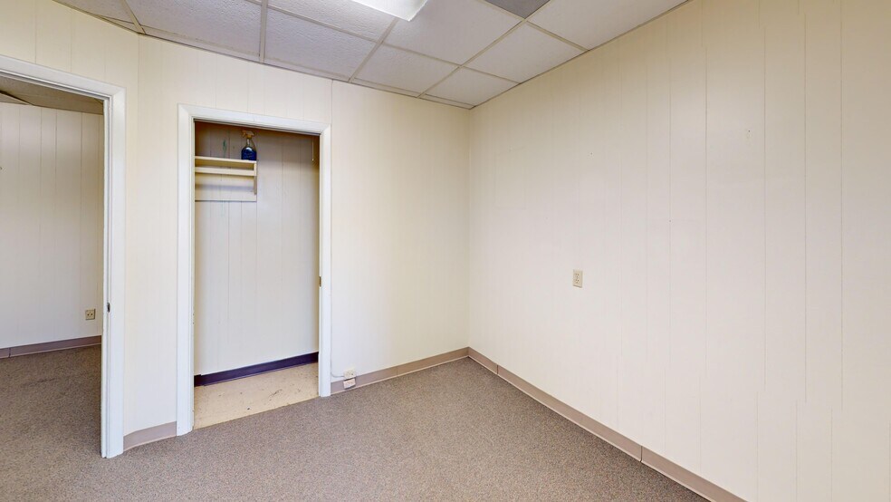 More Photos Of 1208 Broad St, Phenix City Office For Lease