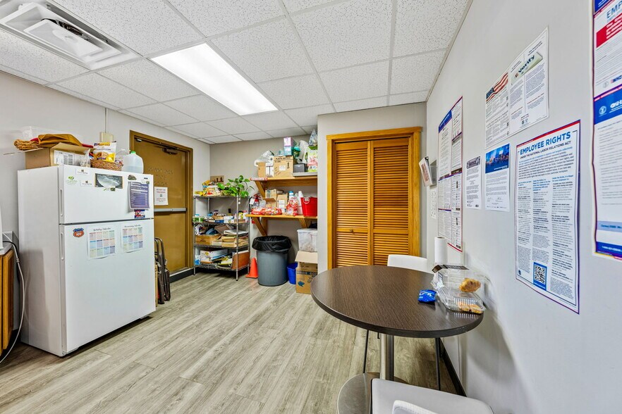 More Photos Of 890 Camino Del Rio, Durango Bank For Lease
