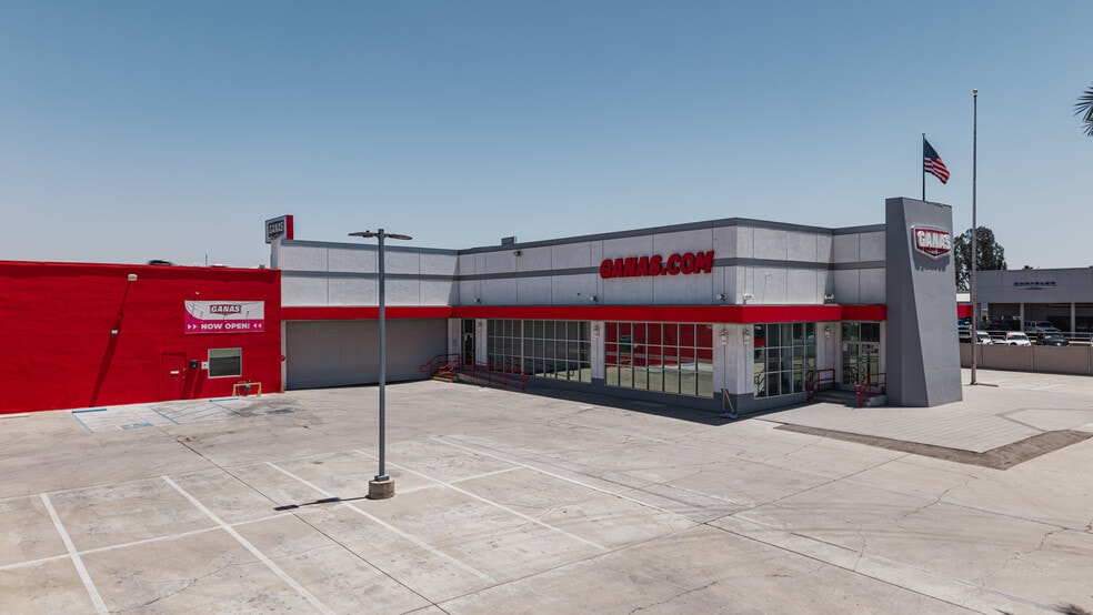 More Photos Of 4608 Rudnick Ct, Bakersfield Auto Dealership For Lease