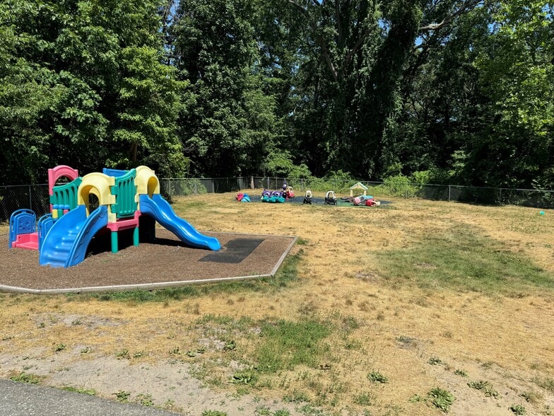 More Photos Of 1329 Route 38, Hainesport Daycare Center For Lease