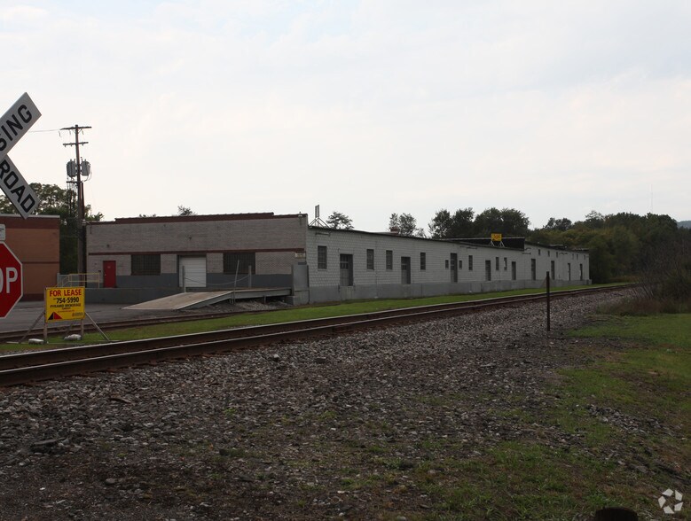 Primary Photo Of 890 Route 11, Kirkwood Township Warehouse For Lease