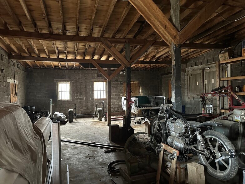 More Photos Of 627 W Temperance Rd, Temperance Apartments For Sale