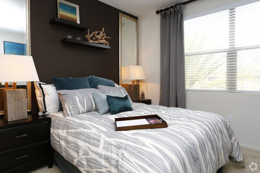 More Photos Of 700 S Myrtle Ave, Monrovia Apartments For Lease