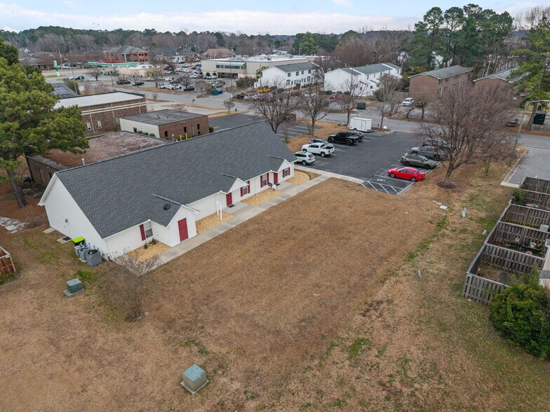 More Photos Of 125 Oakmont Dr, Greenville Office For Sale