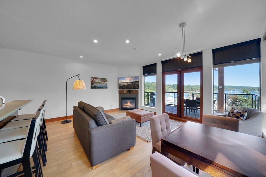 More Photos Of 118 Rainbow Rd, Salt Spring Island Land For Sale