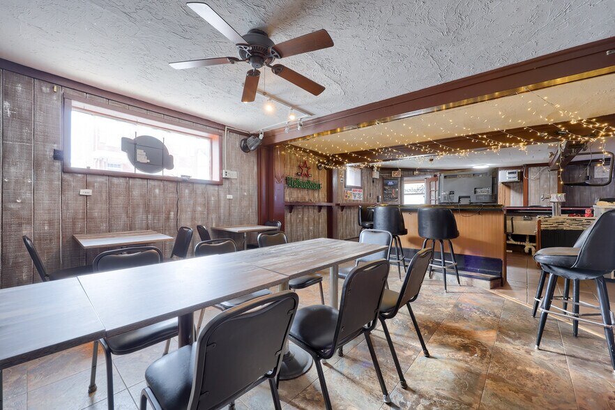 More Photos Of 601 S Front St, Wrightsville Specialty For Sale