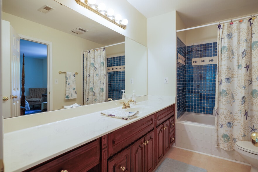 More Photos Of 129 Hiawatha Trl, Pickens Hotel For Sale
