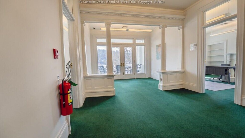 More Photos Of 1510 Kanawha Blvd E, Charleston Office For Sale
