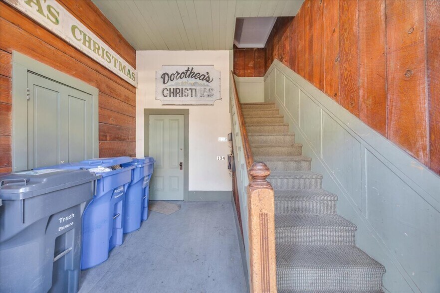 More Photos Of 134 N Washington St, Sonora Specialty For Sale