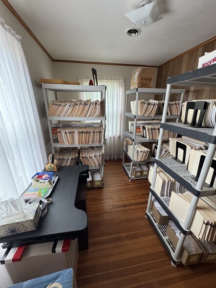More Photos Of 1134 Troy Schenectady Rd, Latham Medical For Sale