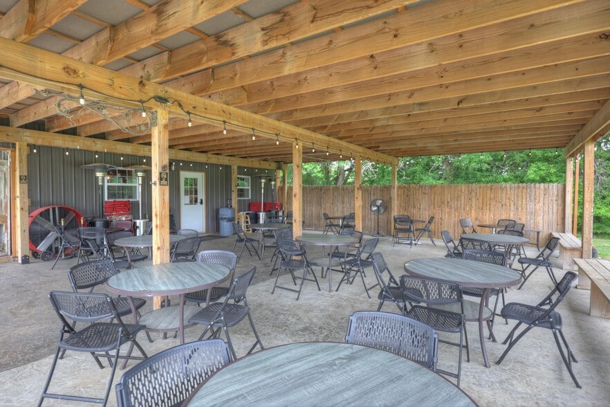 More Photos Of 25695 Mulberry Rd, Webb City Winery Vineyard For Sale