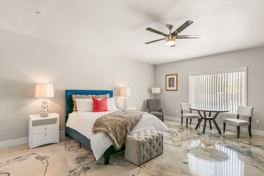 More Photos Of 5930 N El Capitan Way, Las Vegas Assisted Living For Sale