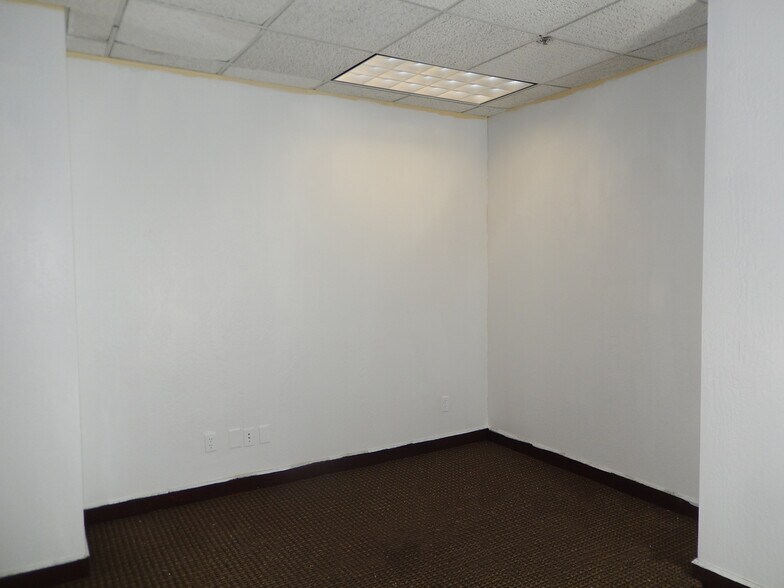 More Photos Of 1300 E Missouri Ave, Phoenix Office For Lease
