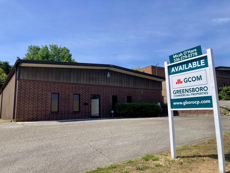 Primary Photo Of 2611 Phoenix Dr, Greensboro Warehouse For Lease
