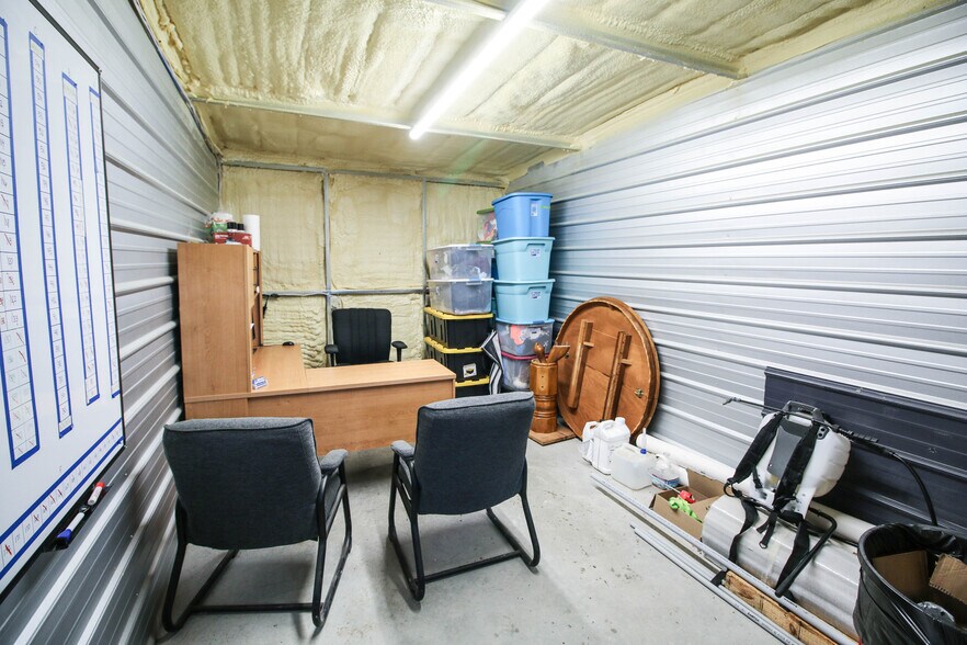 More Photos Of 14326 County House Rd, Albion Town Orleans Self Storage For Sale