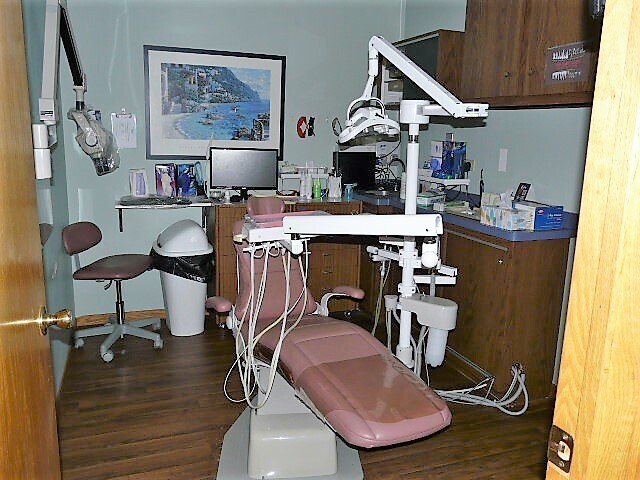 More Photos Of 214 Washington St, Ingleside Medical For Sale
