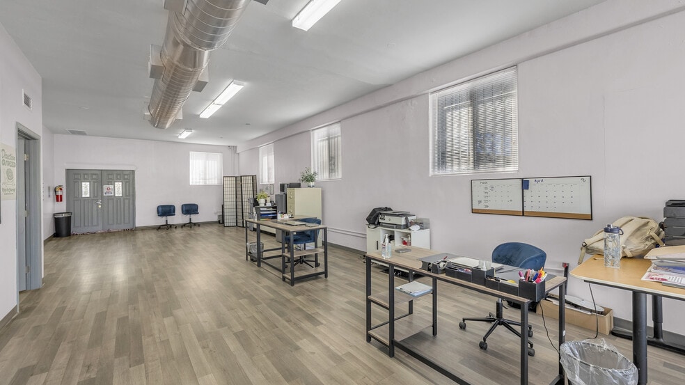 More Photos Of 6622-6630 Crenshaw Blvd, Los Angeles Storefront Retail Residential For Sale